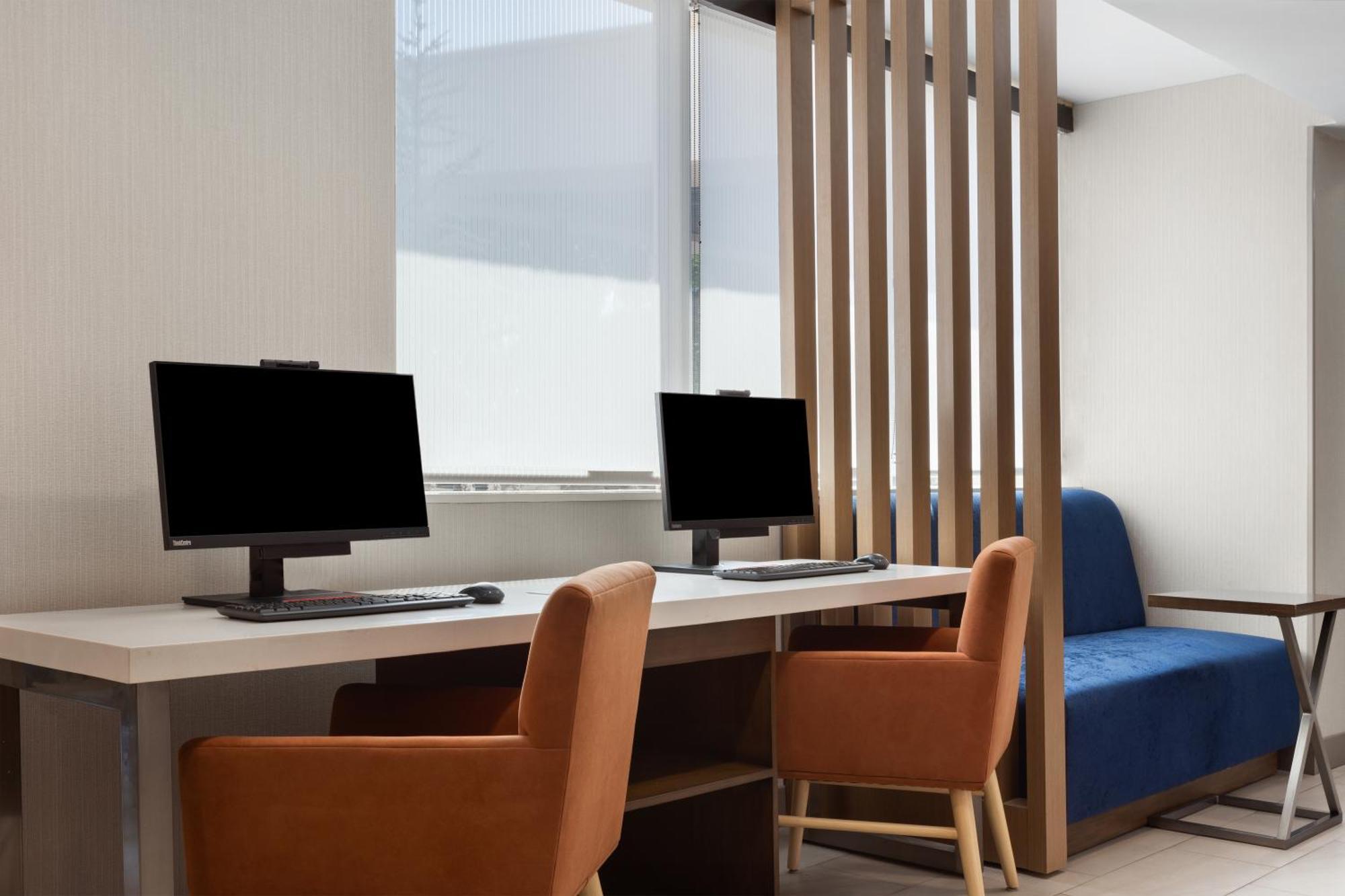 Holiday Inn Express Atlanta Airport - North, An Ihg Hotel College Park Kültér fotó